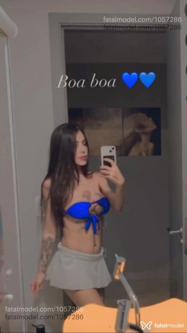 Acompanhante mulher com cabelo castanho de olhos mel em Campina Grande - Julia