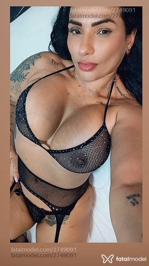 Acompanhante mulher morena (o) de olhos castanhos em Balneário Camboriú - Milena