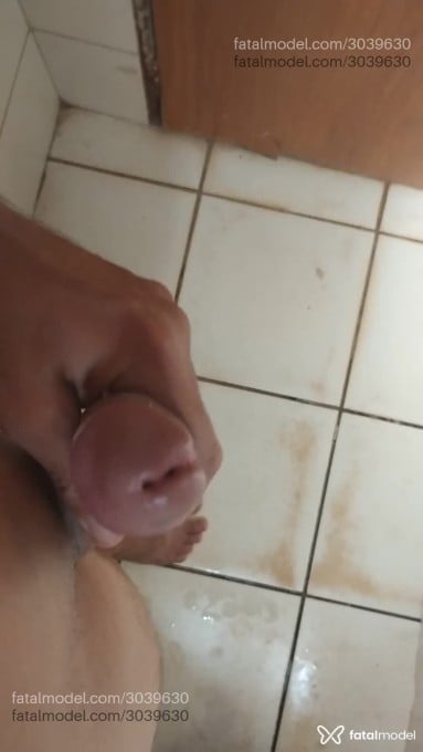 Acompanhante homem loira (o) de olhos azuis em Santarém Acompanhante homem loira (o) de olhos azuis em Santarém - Daniel