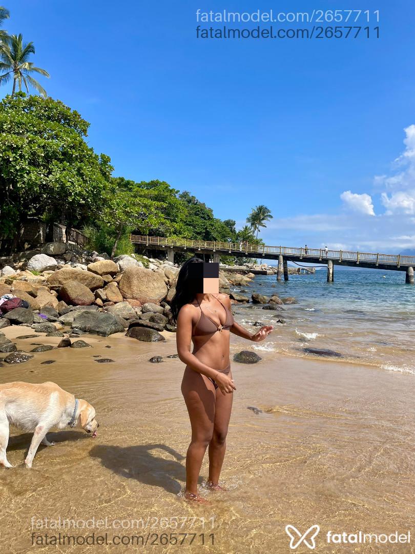 Acompanhante mulher morena (o) de olhos castanhos - Viviane
