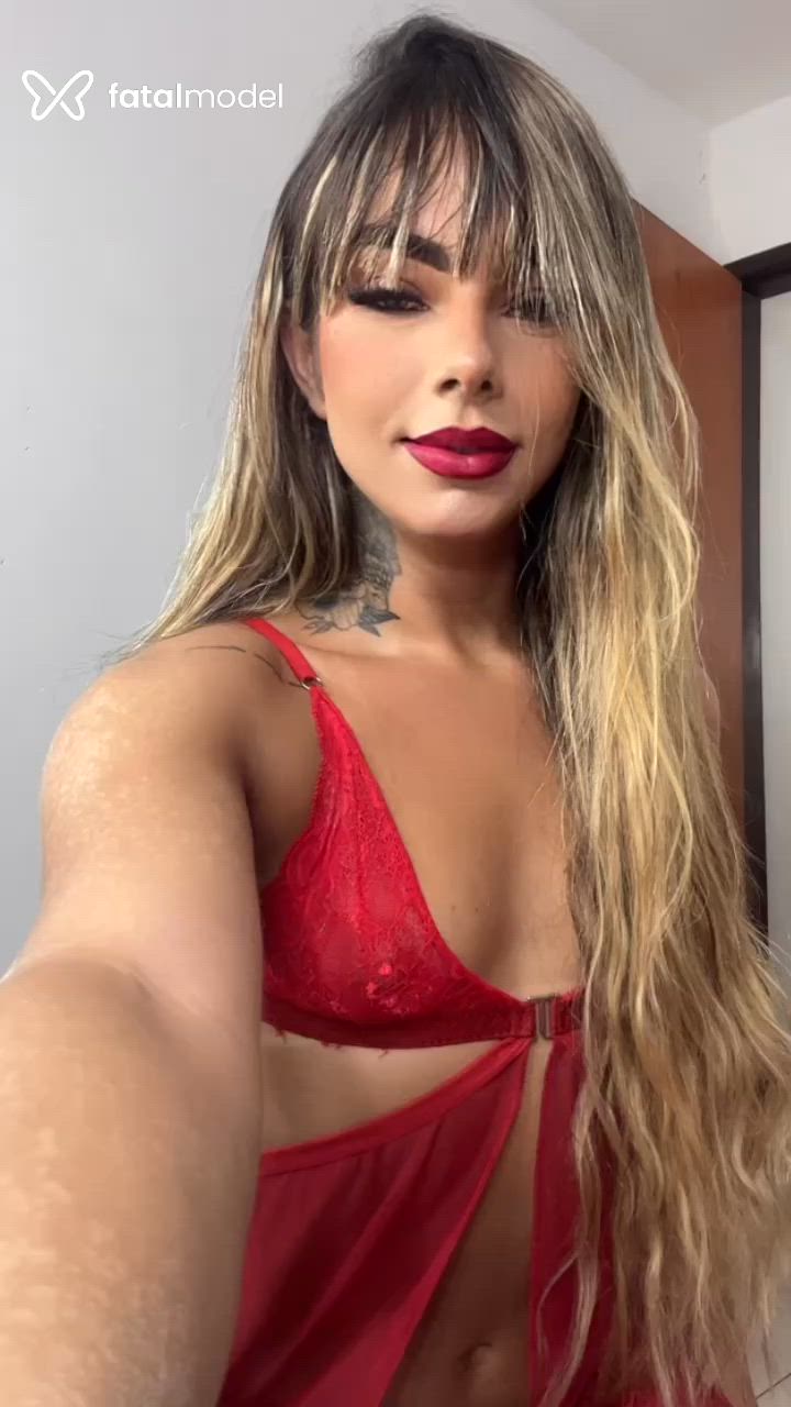 Acompanhante mulher trans loira (o) de olhos verdes - Agnes Acompanhante mulher trans loira (o) de olhos verdes - Agnes