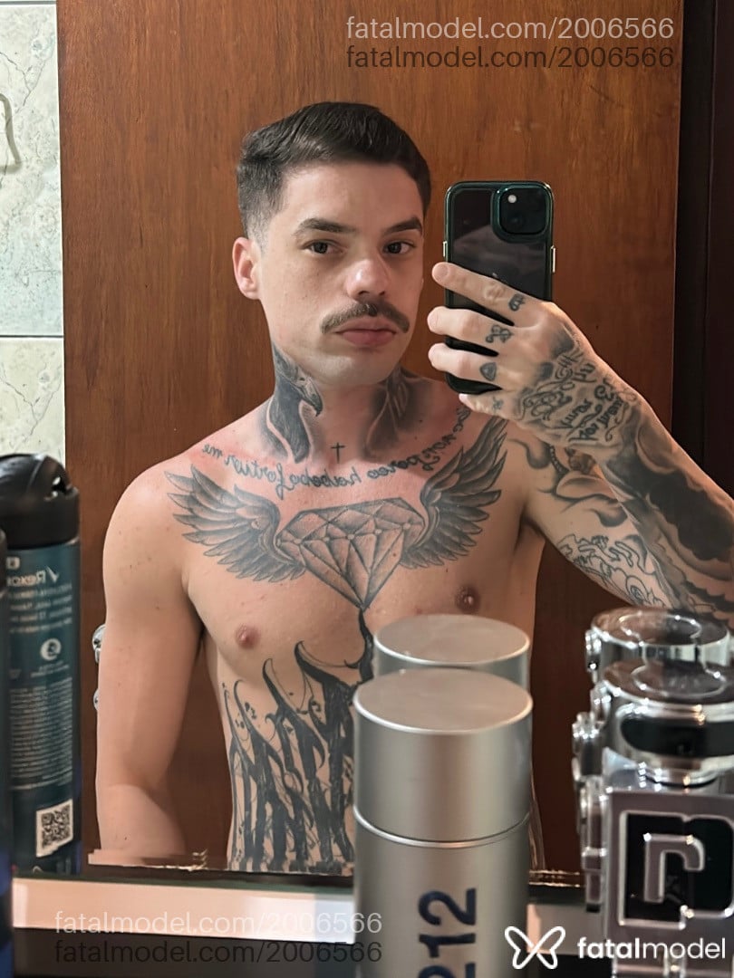 Acompanhante homem com cabelo castanho de olhos castanhos - Gabriel Henrique Acompanhante homem com cabelo castanho de olhos castanhos - Gabriel Henrique