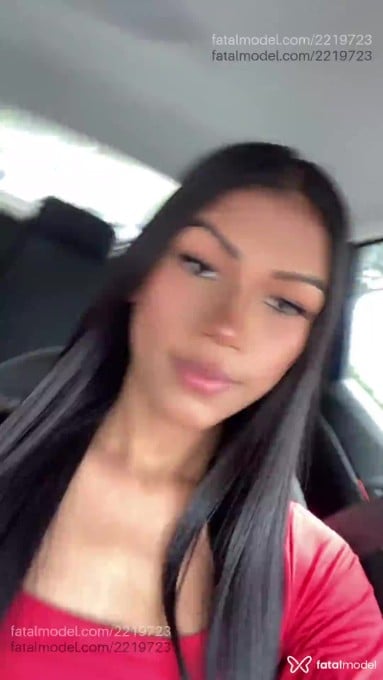 Acompanhante mulher trans com cabelo castanho de olhos castanhos em Fortaleza - Vanessa Goncallvez
