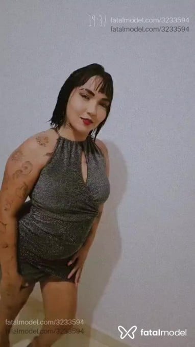 Acompanhante mulher morena (o) de olhos castanhos em Sinop - Morena