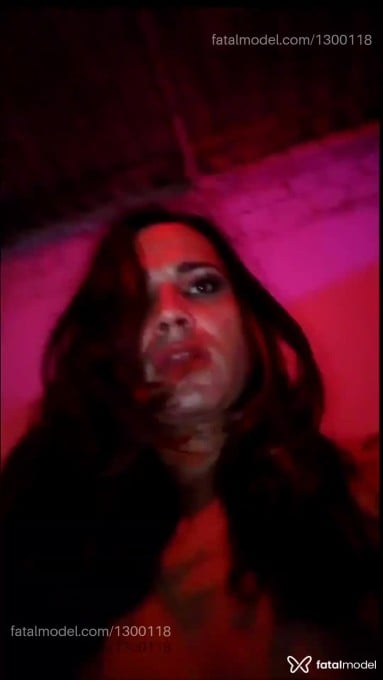 Acompanhante mulher trans com cabelo castanho de olhos castanhos em Lucas do Rio Verde - Mayarah Di Neves