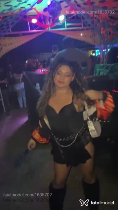 Acompanhante mulher trans com cabelo castanho de olhos castanhos em Abaetetuba - Diana evans cat