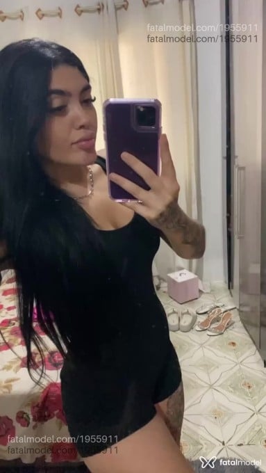 Acompanhante mulher morena (o) de olhos mel - Alice
