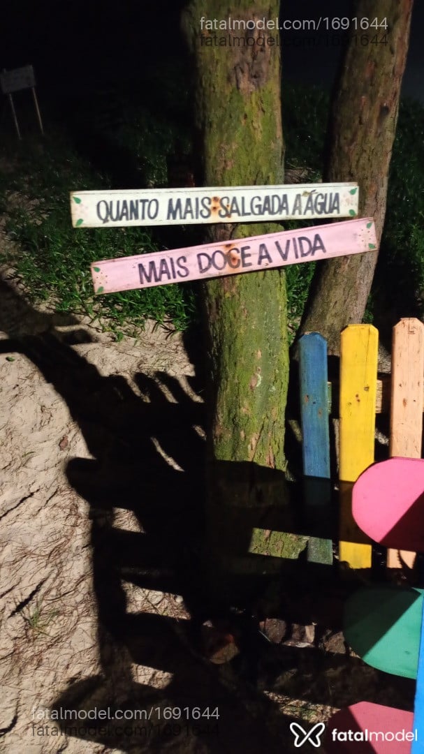 Acompanhante mulher morena (o) de olhos pretos em Imbé Acompanhante mulher morena (o) de olhos pretos em Imbé - Morena