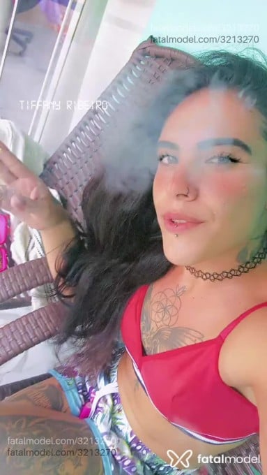 Acompanhante mulher trans morena (o) de olhos castanhos em Joinville - Isabely Safafinha