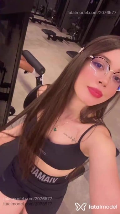 Acompanhante mulher com cabelo castanho de olhos castanhos em Goiânia - Melissa