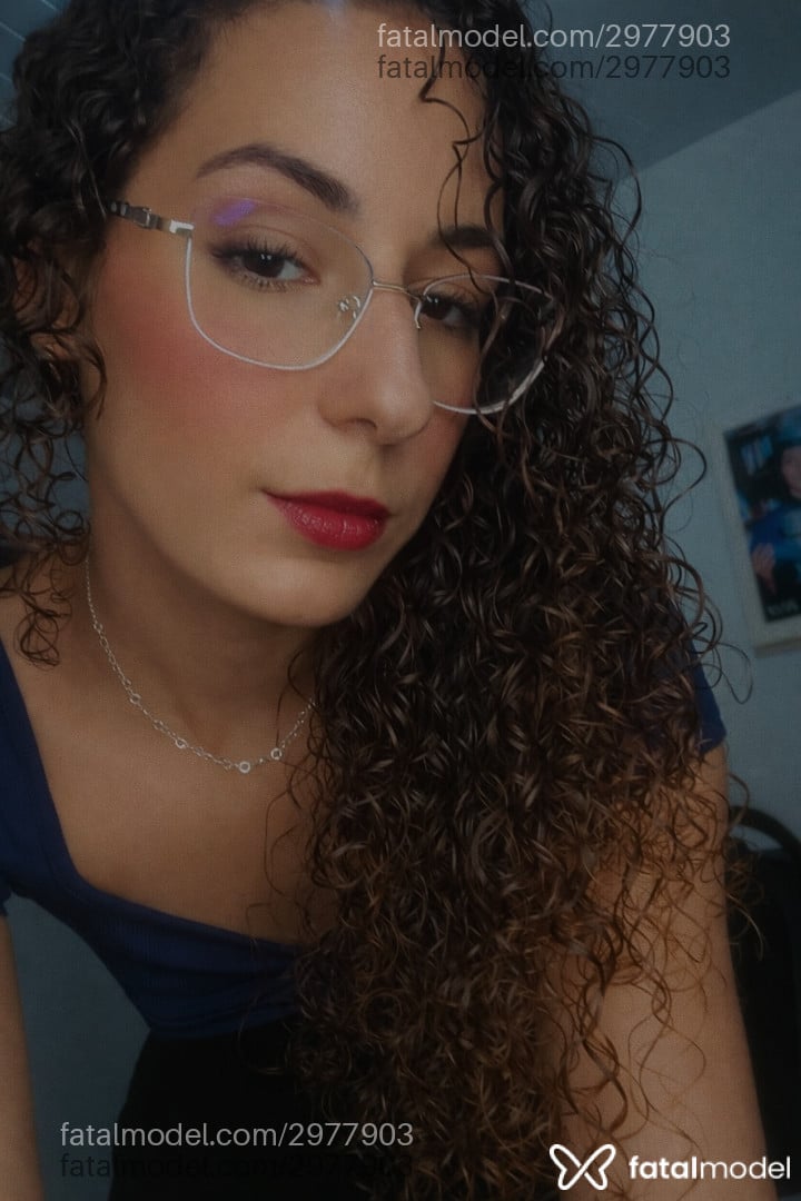 Acompanhante mulher morena (o) de olhos castanhos em Recife - Fernanda Raeli