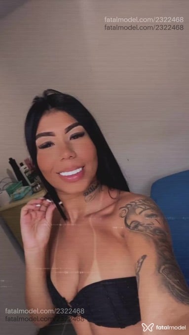 Acompanhante mulher morena (o) de olhos castanhos em Mariana - Lara Oliveira