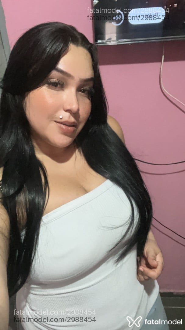 Acompanhante mulher morena (o) de olhos mel em João Pessoa - Brisalinda