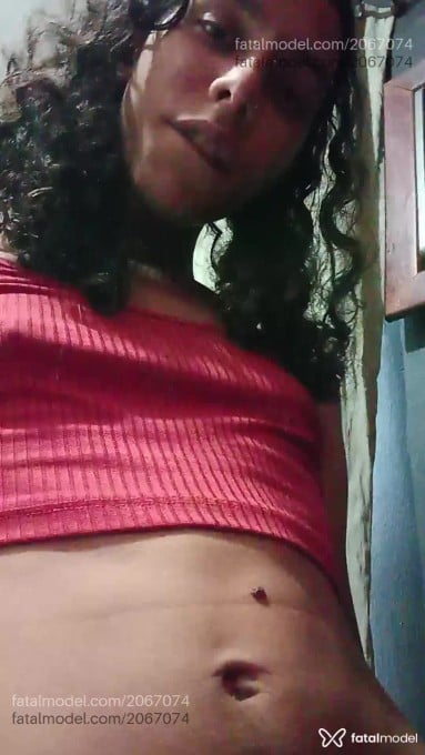 Acompanhante mulher trans morena (o) de olhos castanhos em Virtual - Jawny