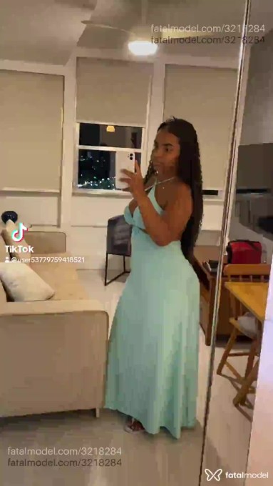 Acompanhante mulher morena (o) de olhos mel em Rio de Janeiro - Athena
