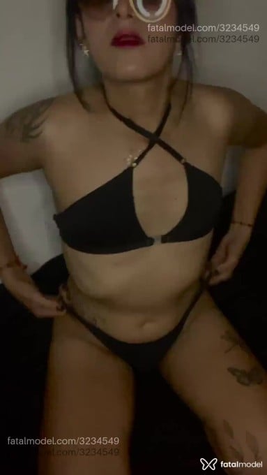 Acompanhante mulher trans com cabelo castanho de olhos mel em São Paulo - Saore Alves