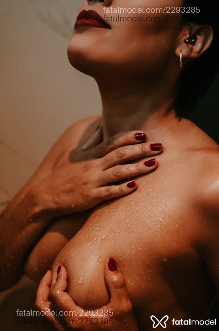 Acompanhante mulher morena (o) de olhos castanhos em Aquidauana - Ingrid