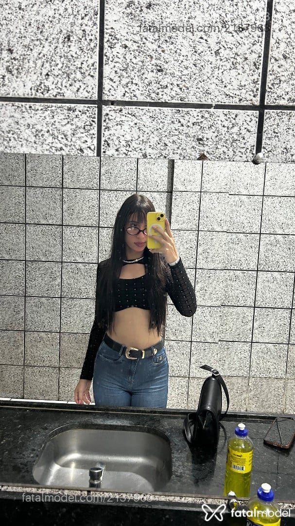 Acompanhante mulher trans morena (o) de olhos pretos em Capanema - Jessy