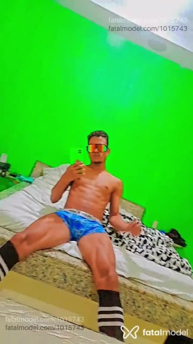 Acompanhante homem com cabelo castanho de olhos pretos em Itabuna Acompanhante homem com cabelo castanho de olhos pretos em Itabuna - Thiago Bruno