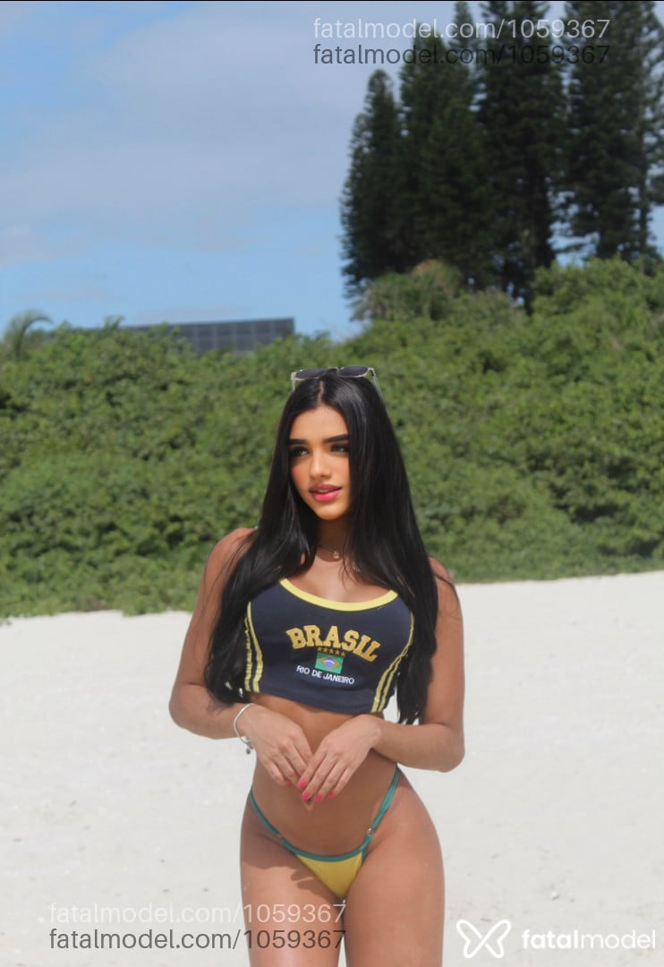 Acompanhante mulher trans morena (o) de olhos pretos em Uberlândia Acompanhante mulher trans morena (o) de olhos pretos em Uberlândia - Manuela