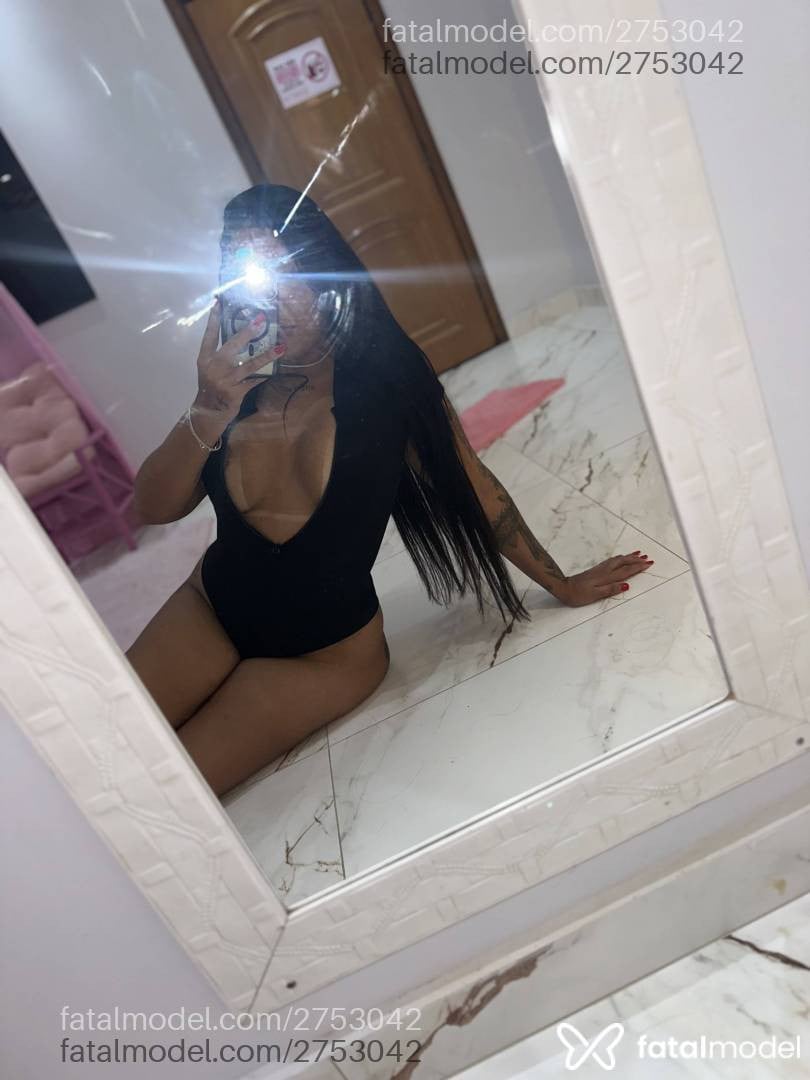 Acompanhante mulher morena (o) de olhos castanhos em Pouso Alegre - Juju Morena