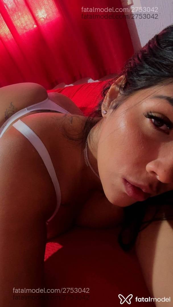 Acompanhante mulher morena (o) de olhos castanhos em Pouso Alegre - Juju Morena