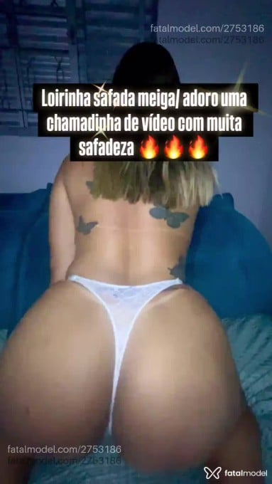 Acompanhante mulher loira (o) de olhos castanhos em Virtual - Delima