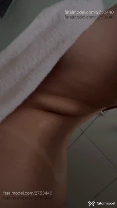 Acompanhante mulher morena (o) de olhos castanhos em Virtual - Yarah
