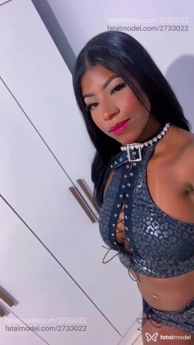 Acompanhante mulher com cabelo castanho de olhos pretos em Macaé Acompanhante mulher com cabelo castanho de olhos pretos em Macaé - Bruninha