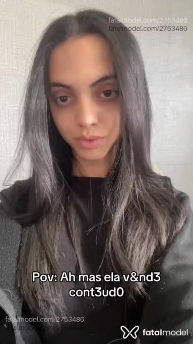Acompanhante mulher trans morena (o) de olhos castanhos em Virtual - Lara Lins