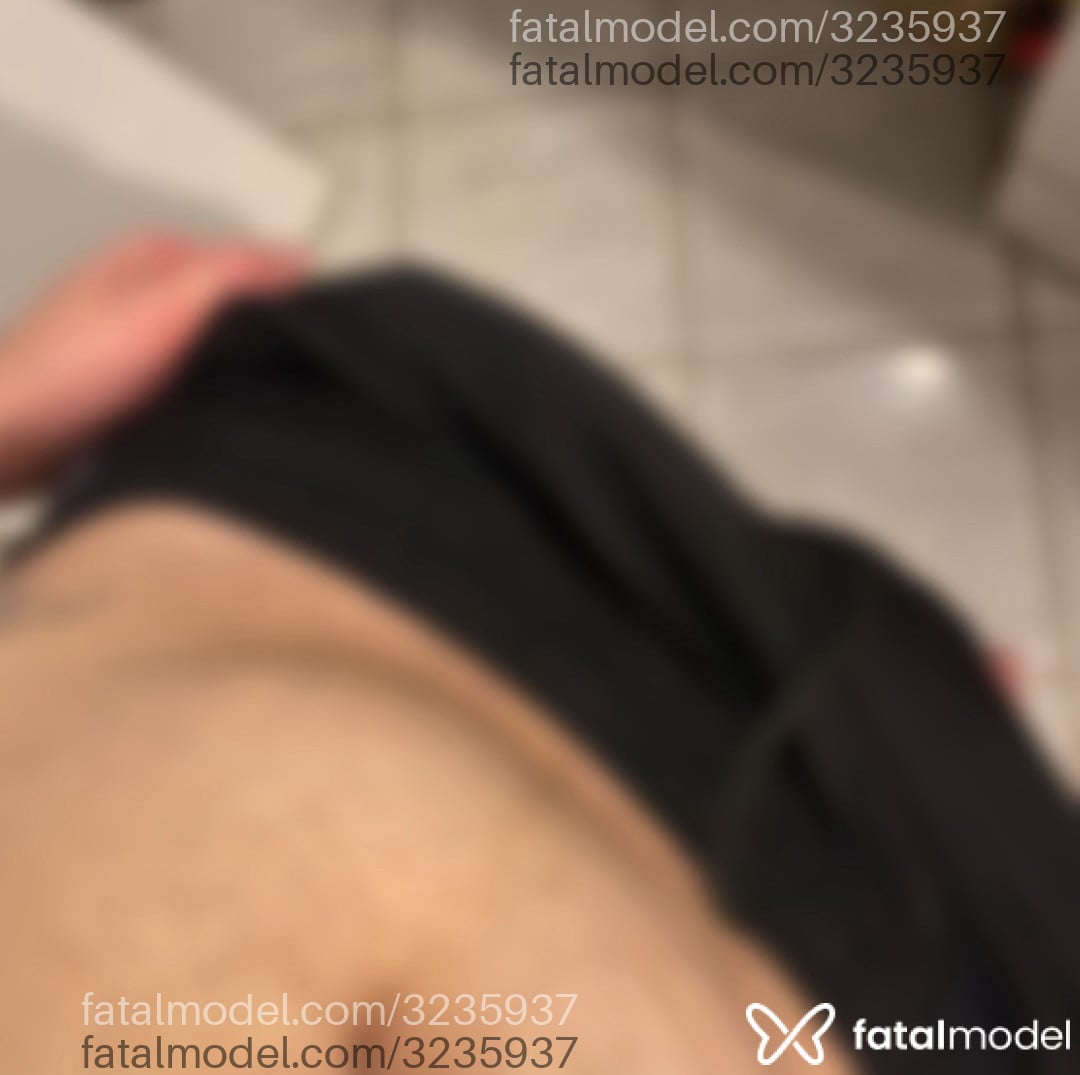Acompanhante homem com cabelo castanho de olhos castanhos - Lucas
