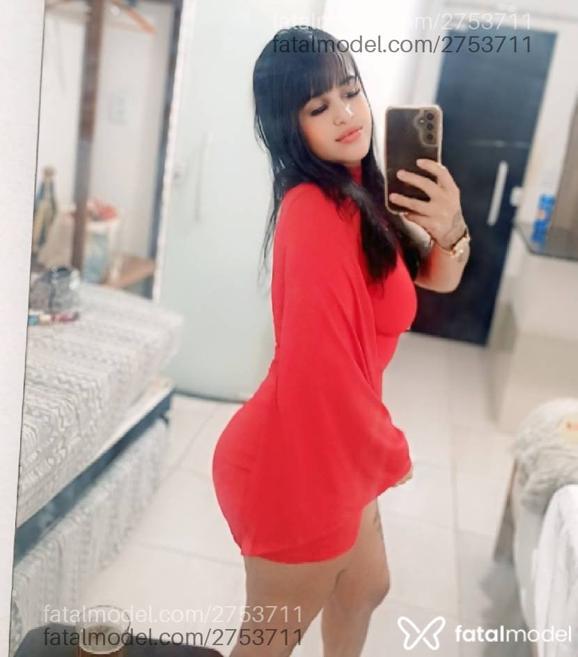 Acompanhante mulher com cabelo castanho de olhos castanhos em Armação dos Búzios - Mirella