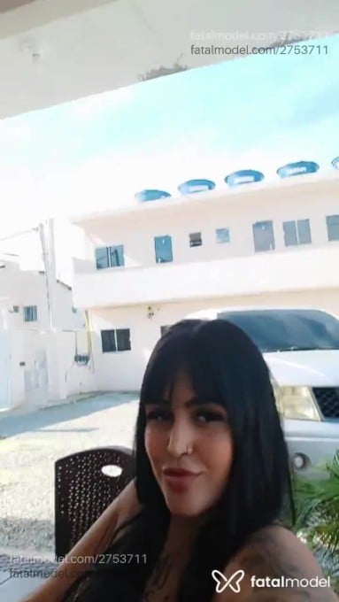 Acompanhante mulher com cabelo castanho de olhos castanhos em Armação dos Búzios Acompanhante mulher com cabelo castanho de olhos castanhos em Armação dos Búzios - Mirella