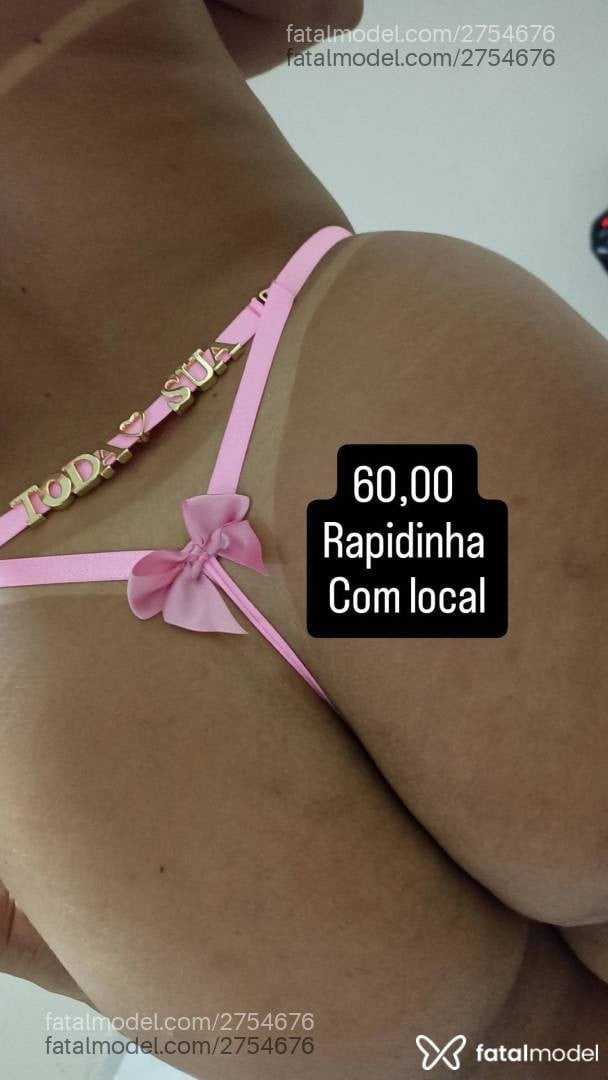 Acompanhante mulher morena (o) de olhos pretos - Julinha