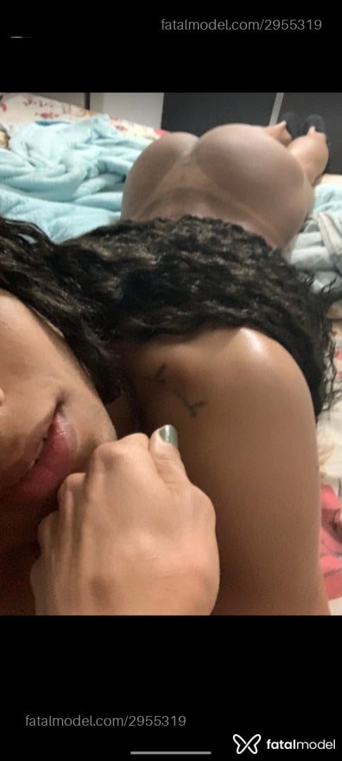 Acompanhante mulher trans morena (o) de olhos castanhos em Rio de Janeiro - Gabriele