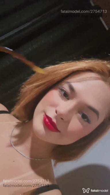 Acompanhante mulher ruiva (o) de olhos pretos em Petrópolis - Aurora Valen