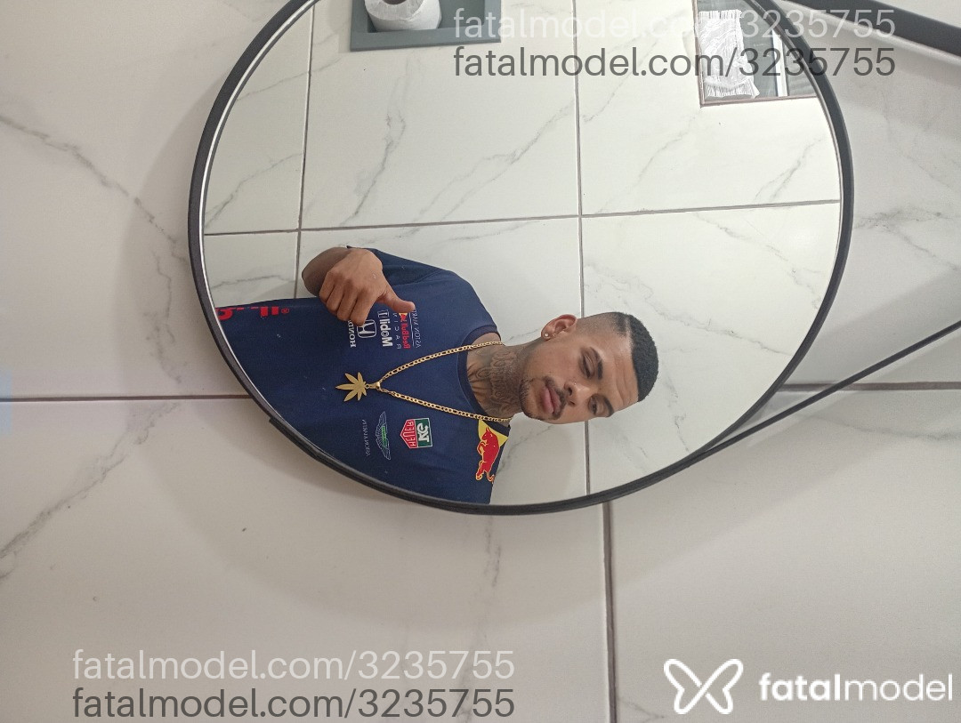 Acompanhante homem morena (o) de olhos castanhos em Taubaté - Santos