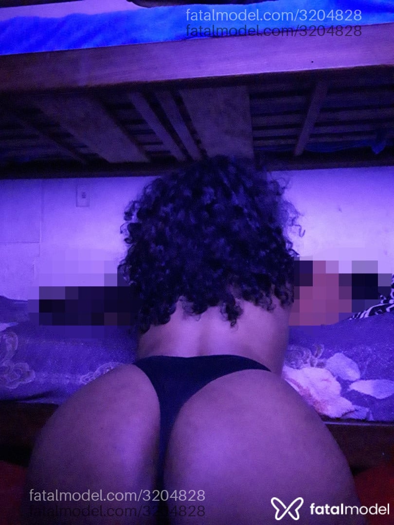 Acompanhante mulher morena (o) de olhos castanhos em Goiânia - Karyne