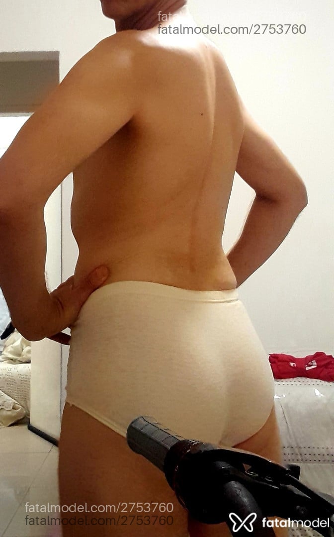 Acompanhante homem com cabelo castanho de olhos mel em Porto Alegre - Giovanni