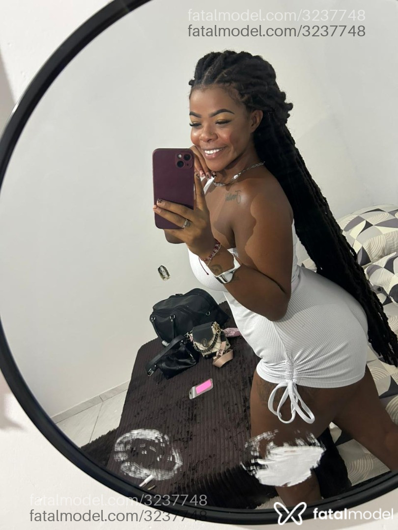 Acompanhante mulher morena (o) de olhos pretos em Rio de Janeiro - Leonna