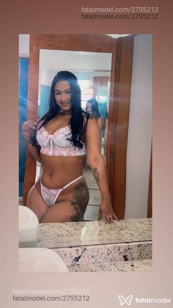 Acompanhante mulher morena (o) de olhos castanhos - Paula