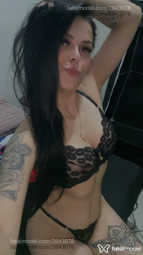Acompanhante mulher morena (o) de olhos pretos em Curitiba - Amanda Posam