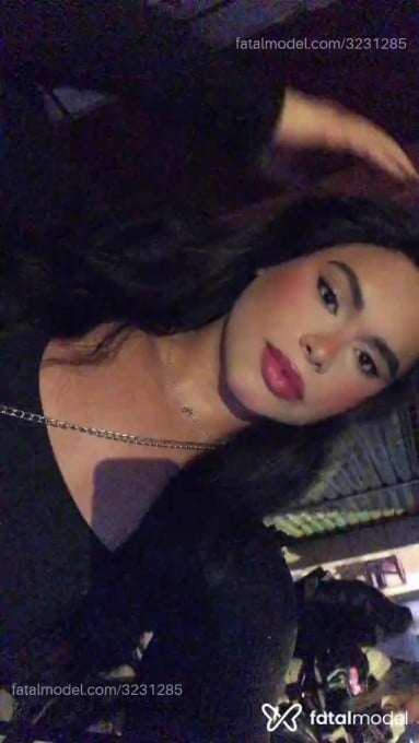 Acompanhante mulher trans morena (o) de olhos pretos em São Paulo - Karen