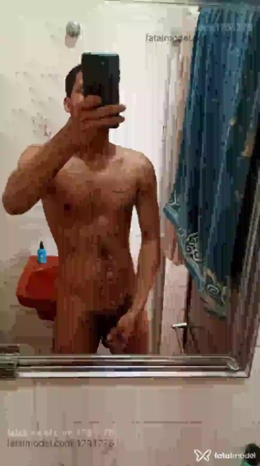 Acompanhante homem morena (o) de olhos castanhos em Rio de Janeiro - Marginalxxl