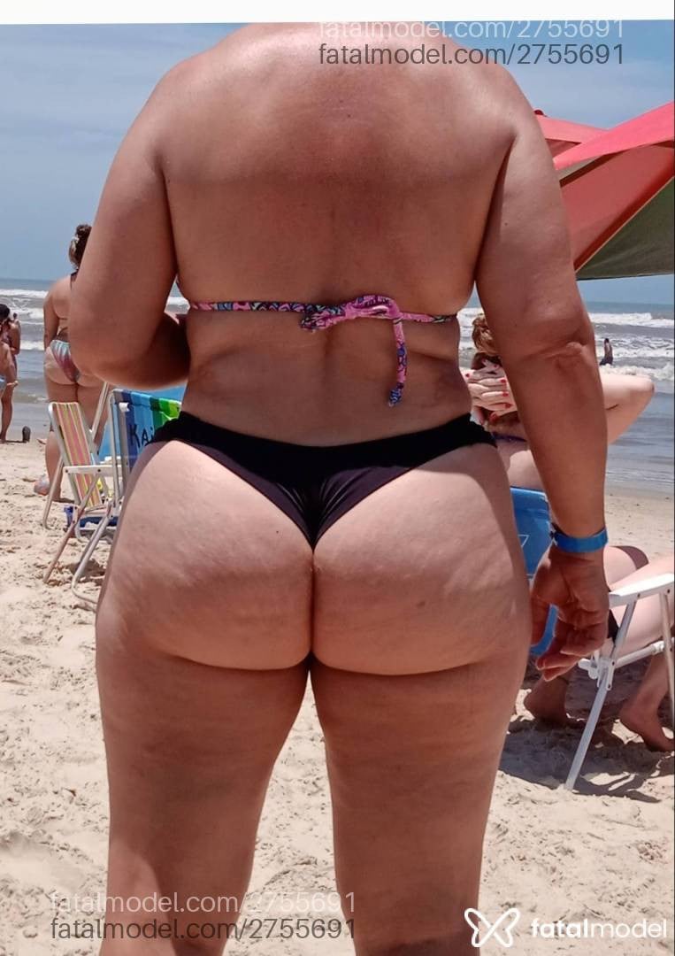 Acompanhante mulher com cabelo castanho de olhos castanhos - Raquel Lemes