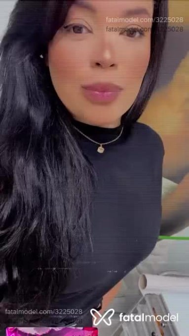Acompanhante mulher com cabelo castanho de olhos castanhos em Recife - Déborah