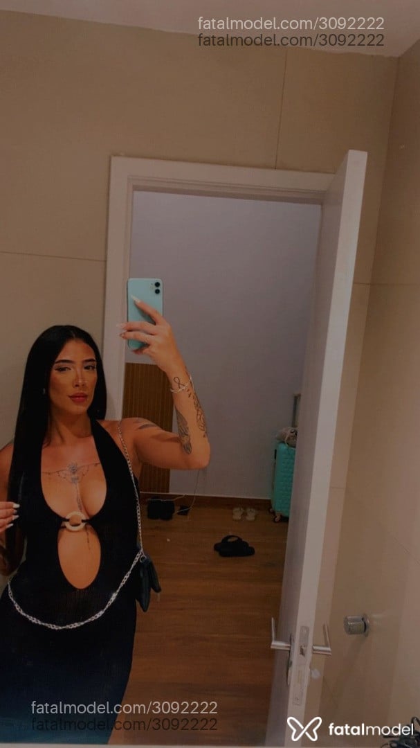 Acompanhante mulher morena (o) de olhos castanhos em Vila Velha - Endy
