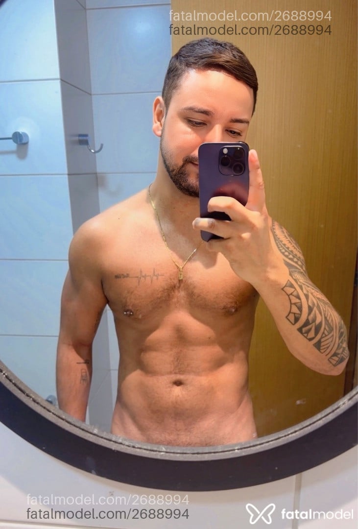 Acompanhante homem morena (o) de olhos pretos - Caio Henrique