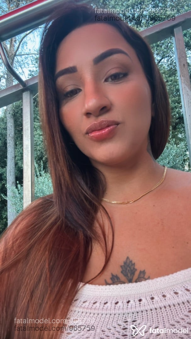 Acompanhante mulher morena (o) de olhos castanhos em Paulínia Acompanhante mulher morena (o) de olhos castanhos em Paulínia - Kamila