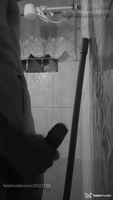 Acompanhante homem morena (o) de olhos castanhos em Londrina - Dlking